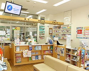 サンプラザ　薬局　枚方南口 内観
