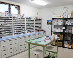 あいむ薬局　神立店 内観