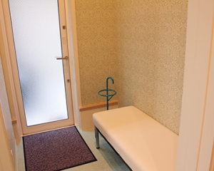 岡?こどもクリニック 内観