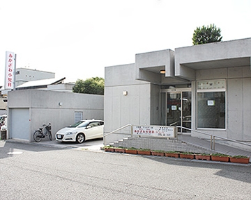 医療法人医真会　あかざわ小児科