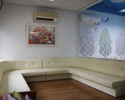 医療法人医真会　あかざわ小児科 内観