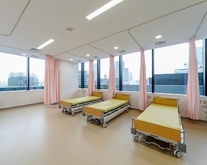 医療法人社団　新生会　大阪なんばクリニック 内観