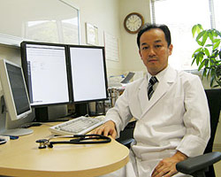 四方 泰史