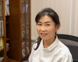 榮樂 周子